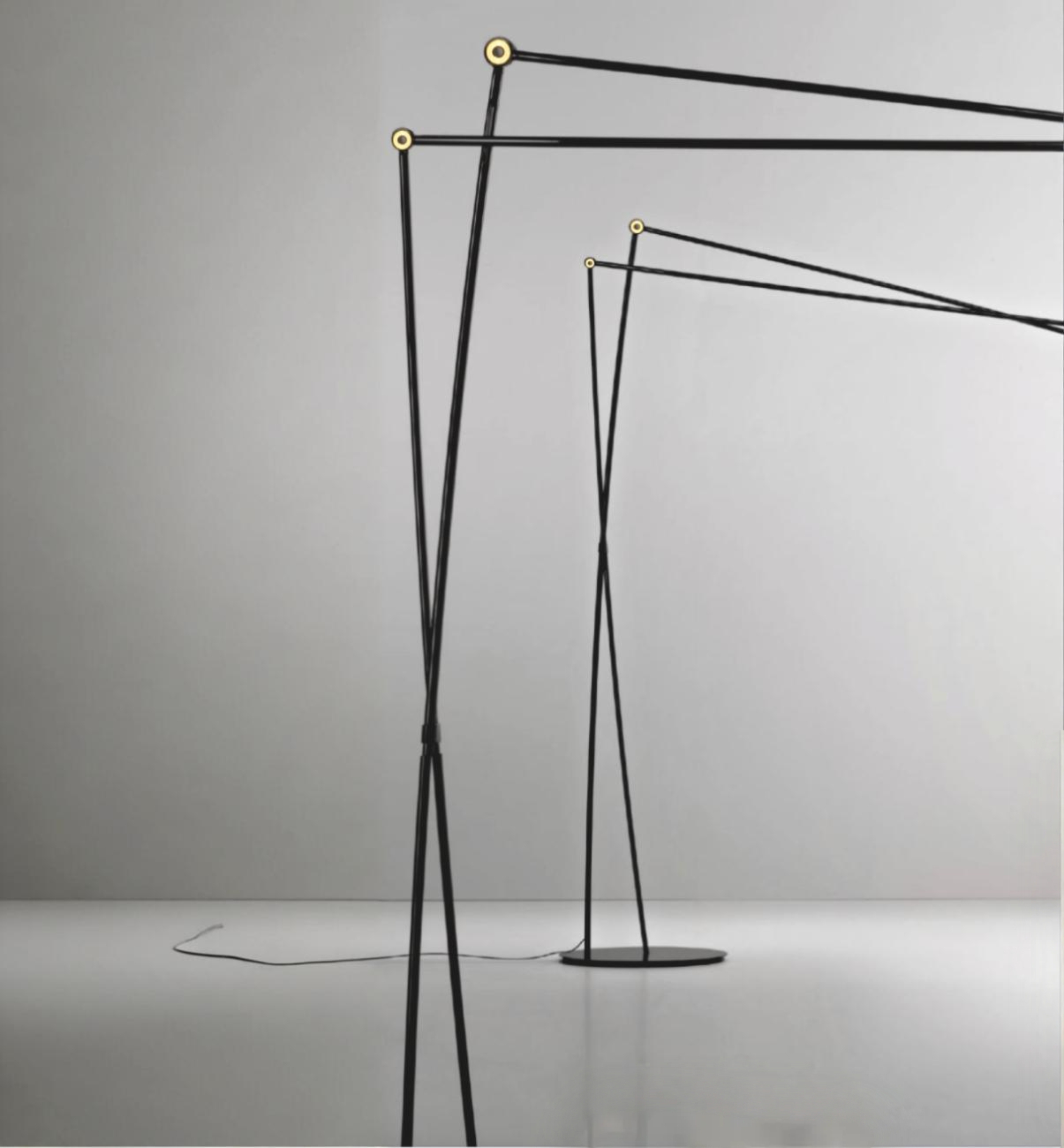 Подставка вблизи